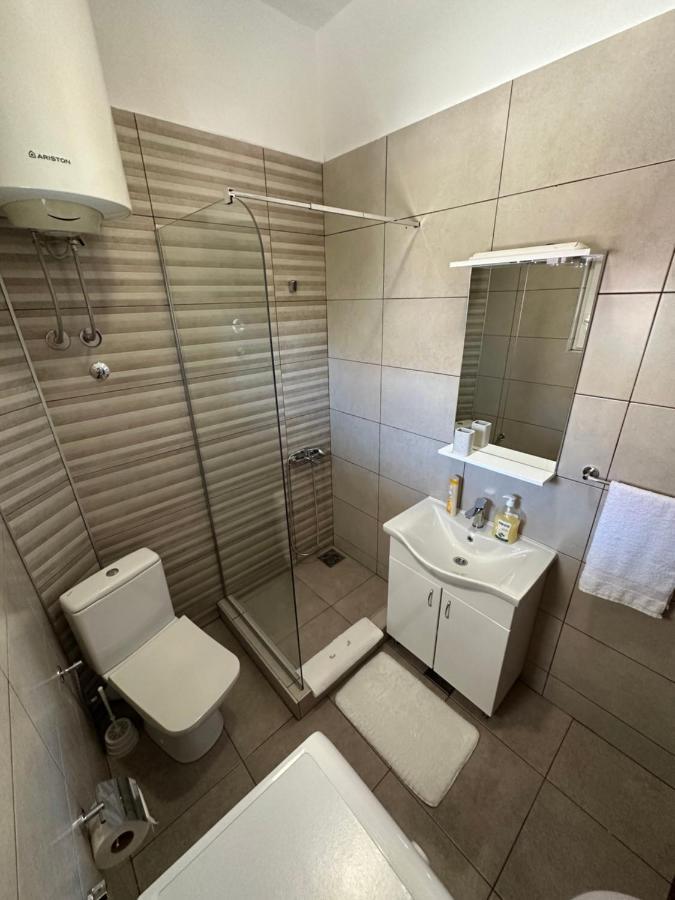 Momentera Apartments Kotor Eksteriør billede